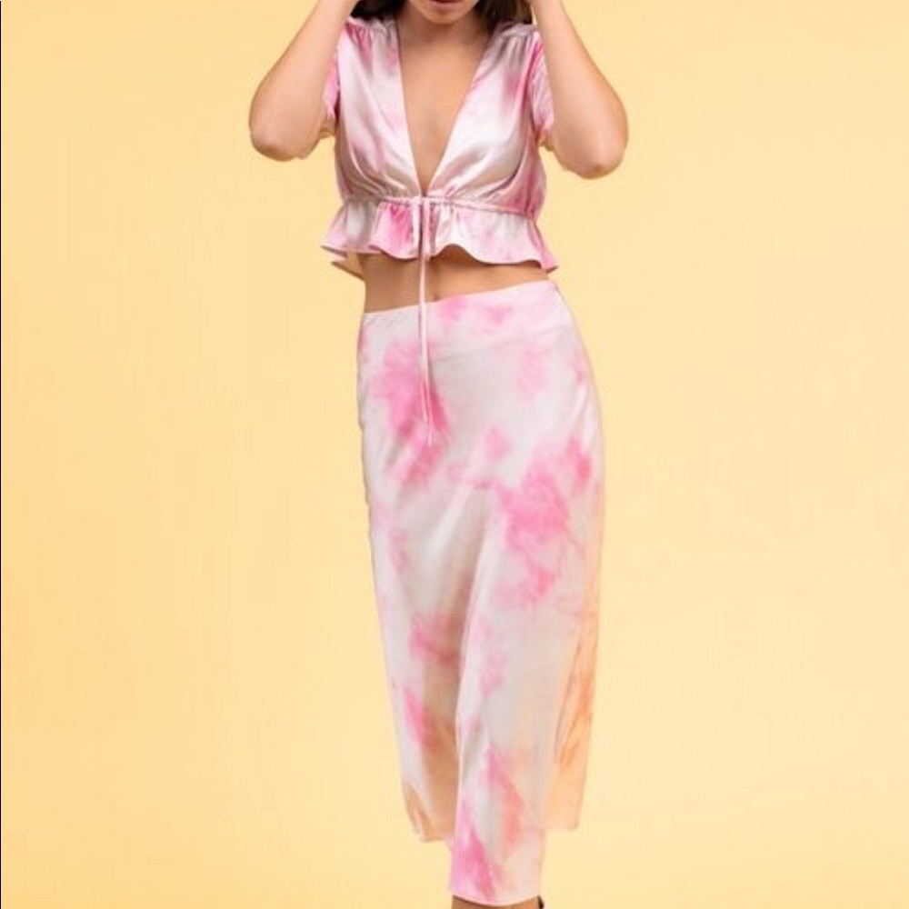 Tie Dye Midi Satin Smooth Skirt - Picture 5 of 8